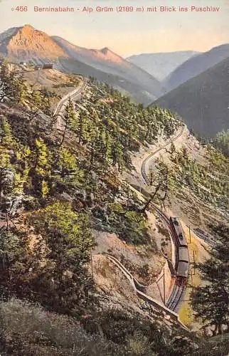 B008 Schweiz Berninabahn Alp Gruem mit Blick ins Puschlac Zug Postkarte