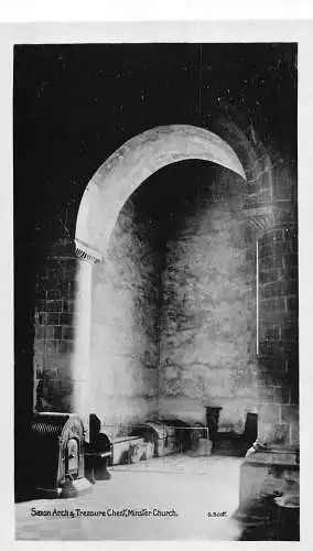 B003 England Sächsischer Bogen und Schatztruhe Münsterkirche RPPC Vintage Postkarte