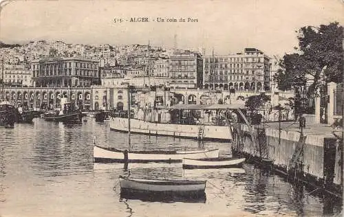 B014 Algerien Algier Un coin du Port Harbour Boats Vintage Postkarte
