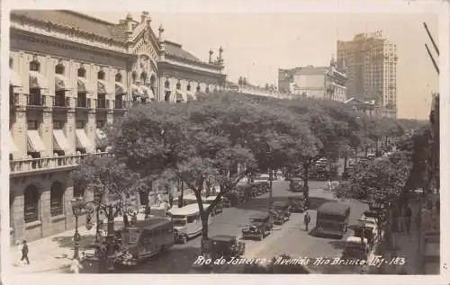 B013 Brasilien Rio de Janeiro Avenida Rio Branco Autos RPPC Vintage Postkarte