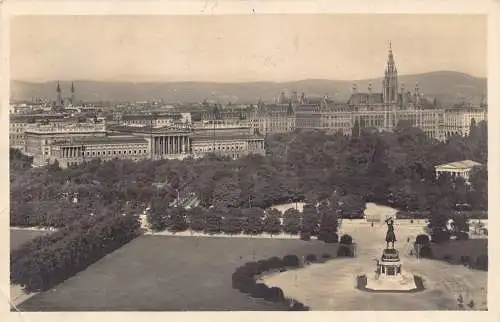 Österreich 1931 Wien Heldenplatz mit Parlament Rathaus Vintage Postkarte