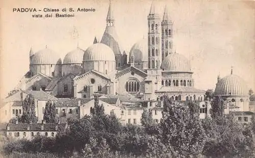 C082 Italien Padua Chiesa di S.Antonio vista dai Bastioni Vintage Postkarte