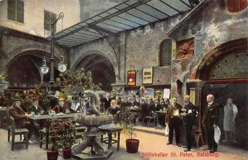 A075 Österreich Stiftskeller St Peter Salzburg Restaurant Interieur Kellner Postkarte
