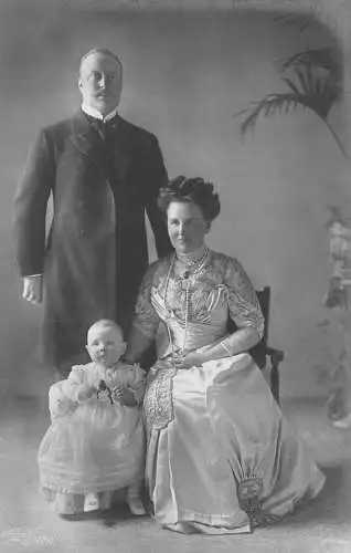 L074 Niederlande Königin Wilhelmine Prinz Hendrik Prinzessin Juliana Postkarte