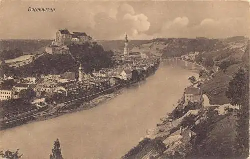 L170 Deutschland Burghausen Panoramablick Fluss Vintage Postkarte