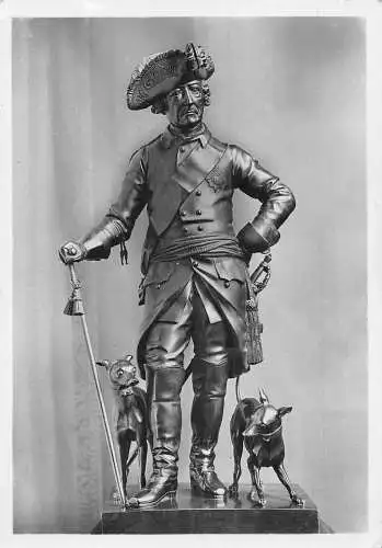 A082 Deutschland Schloss Sanssouci Friedrich die Großen Hunde Bronzeskulptur Postkarte