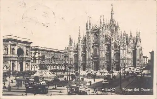 Italien 1923 Mailand Milano Piazza del Duomo Florio Marsala Bertelli Postkarte