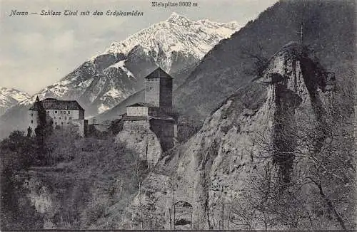 Italien Meran Meran Schloss Tirol mit Schloss Erdpiramiden Vintage Postkarte