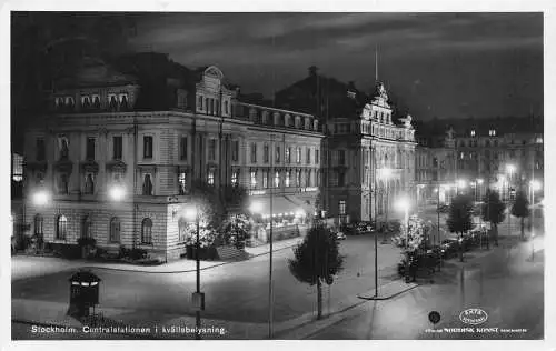 Schweden Stockholm Hauptbahnhof bei Nacht Vintage Postkarte
