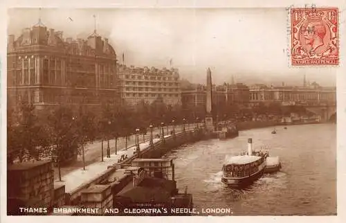 England 1926 Thames Embankment and Cleopatra's Needle London Steamboat Postkarte