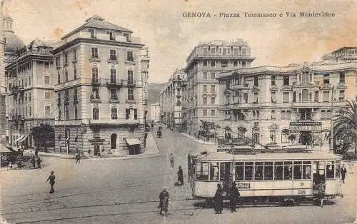 Italien Genua Genua Piazza Tommaseo e Via Montevideo Straßenbahn Vintage Postkarte