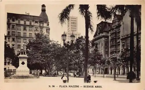 B037 Argentinien Buenos Aires Plaza Mazzini RPPC Vintage Postkarte