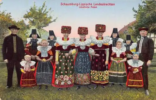 B044 Volkstrachten 1934 Schaumburg Lippische Landestrachten Familienpostkarte