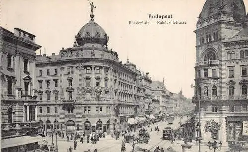 B052 Ungarn Budapest Rakoczi ut Straße Straßenbahn Kutsche Vintage Postkarte