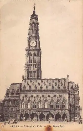 C096 Frankreich Arras L'Hotel de Ville Vintage Postkarte