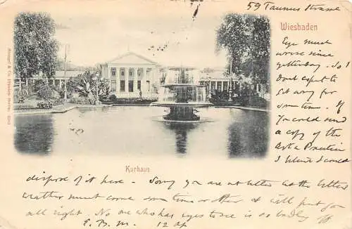 L015 Deutschland 1900 Wiesbaden Kurhaus Brunnen Bäder Vintage Postkarte