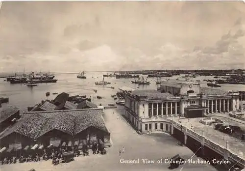 Sri Lanka Ceylon Gesamtansicht der Hafenboote von Colombo RPPC Vintage Postkarte