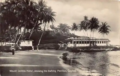 Ceylon Sri Lanka Mount Lavinia Hotel zeigt Badepavillon RPPC Postkarte