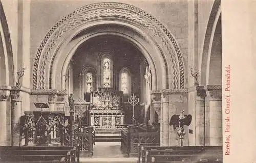 B057 England Reredos Parish Church Petersfield Vintage Postkarte