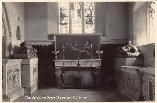 B057 England The Oglander Chapel Brading Church Isle of Wight Vintage Postkarte