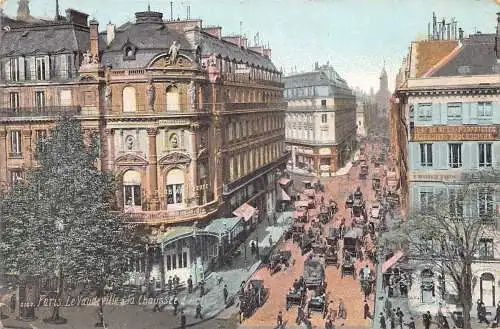 A114 Frankreich 1914 Paris Le Vaudeville a la Chaussee Straßenkutschen Postkarte