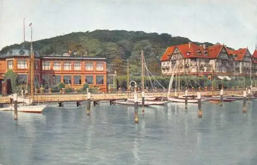 A124 Deutschland Kiel Strandweg Kaiserl Yacht-Klubgebaeude Vintage Postkarte