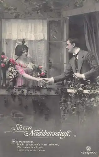 Paar hält Hände über Balkon Rosen Liebe Romantik 1916 Feldpostkarte 1. Weltkrieg