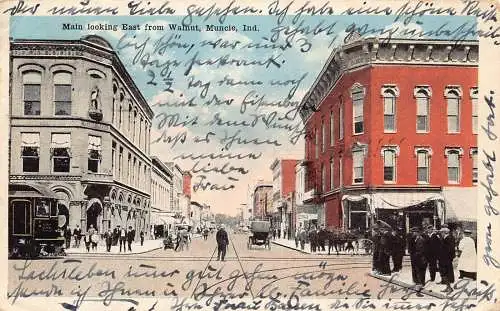 L033 USA 1925 Main Looking East from Walnu Muncie Ind alte Postkarte