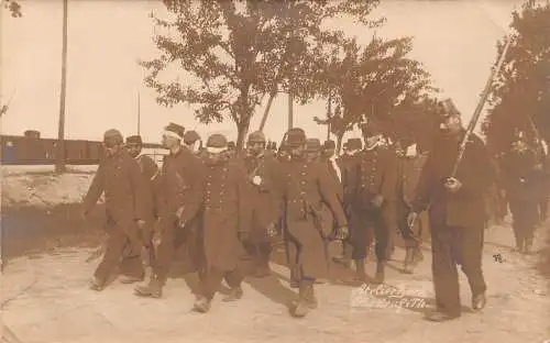 L410 Deutschland 1.WK Gefangenen Zug Waggons Deutsche Soldaten Echtfoto Postkarte