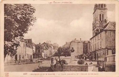 Frankreich Oloron Sainte Marie Plage Gambetta et L'Eglise Notre Dame Postkarte