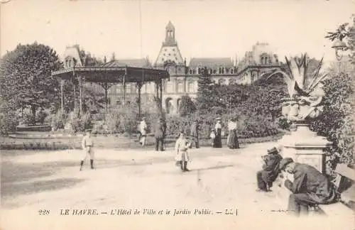 Frankreich Le Havre L'Hotel de Ville et le Jardin Öffentliche Gärten Postkarte