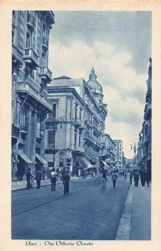 Italien Bari Via Vittorio Veneto Straße Vintage Postkarte
