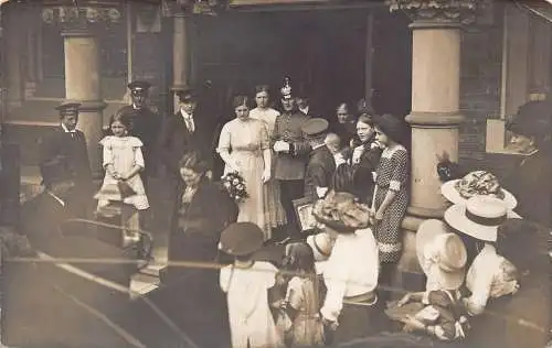 B105 Hochzeit 1913 Deutscher Offizier Braut Atelier Westfalia Münster RPPC Postkarte