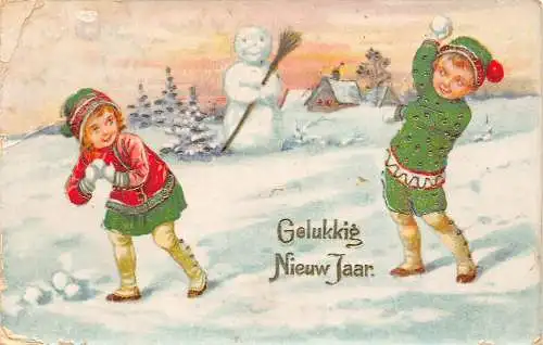 B105 Neujahrsgrüße 1930 Kinder in Schneeballschlacht Schneemann Postkarte
