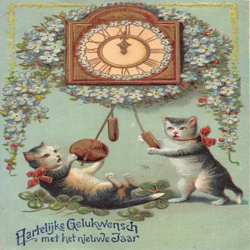 B102 Neujahr 1910 Uhr Vergissmeinnicht vermenschlichtete Katzen Kleeblatt geprägte Postkarte