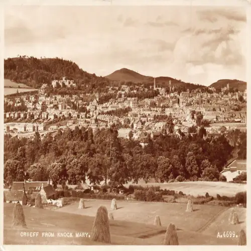 A636 Schottland 1956 Crieff von Knock Mary RPPC Vintage Postkarte