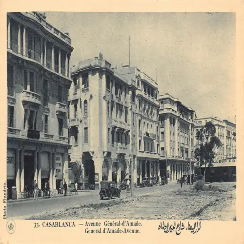 A643 Marokko Casablanca General d'Amade - Avenue Auto Oldtimer Postkarte