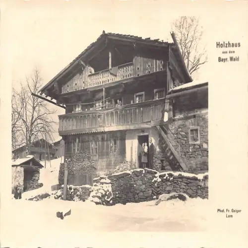 B121 Deutschland Holzahus aus Bayr Waldhütte Hütte RPPC Postkarte
