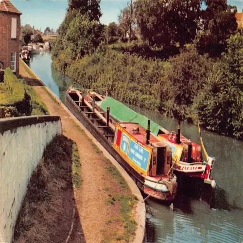 B122 Transport Paar Schmalboote am Braunston Grand Union Canal Postkarte