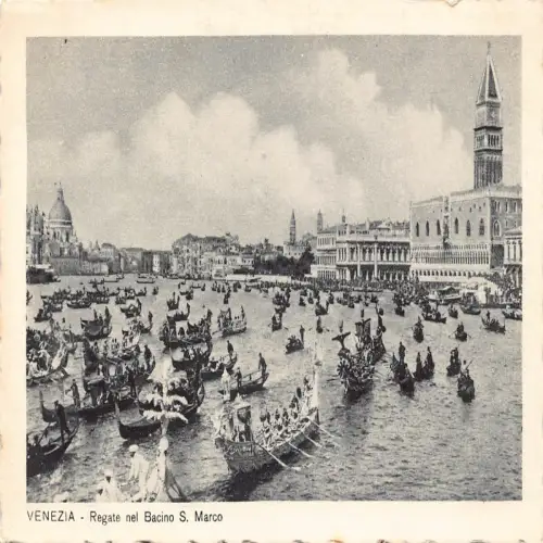 A653 Italien Venezia Venedig Regate nel Bacino S Marco Boote Vintage Postkarte