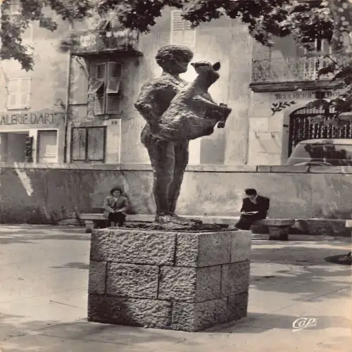 A656 Frankreich Vallauris Statue de l'Homme au Mouton RPPC Vintage Postkarte