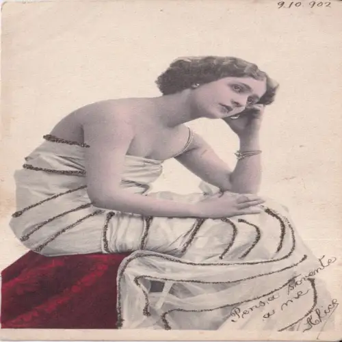 A659 Glamour 1902 Mode Frau bedeckt mit Schleier Kleid Glitzer Neuheit Postkarte