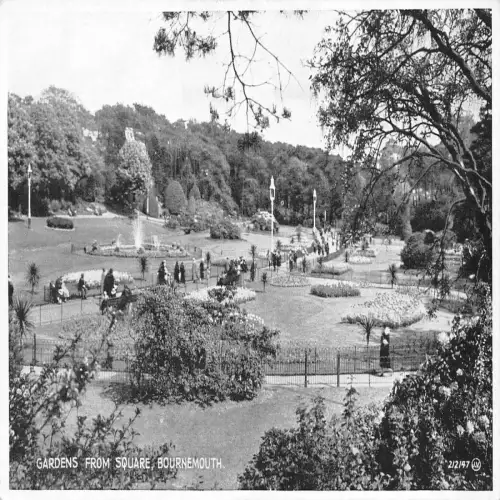 B115 England Gardens from Square Bournemouth Vintage Postkarte