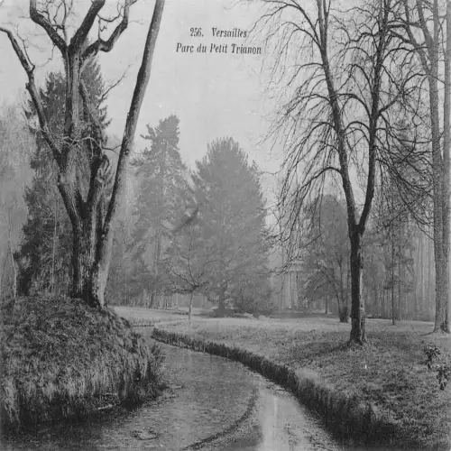 A677 Frankreich Versailles Parc du Petit Trianon Park Vintage Postkarte