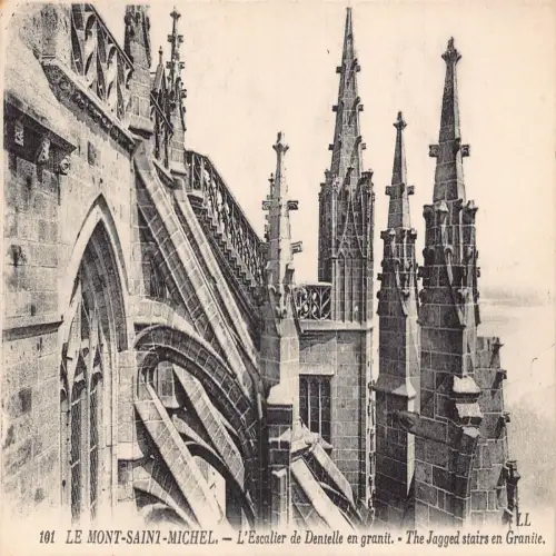 A677 Frankreich Mont Saint Michele Abtei Zackige Treppe und Granit Vintage Postkarte