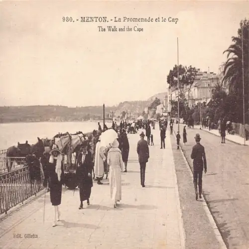 A681 Frankreich Menton The Walk and the Cape Mode Frauen Vintage Postkarte