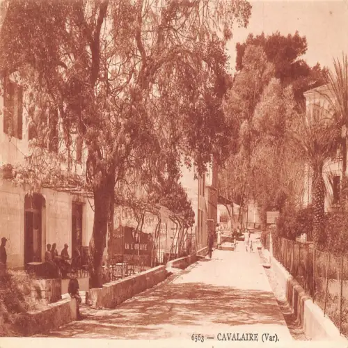 A683 Frankreich Cavalaire Straße Restaurant Vintage Postkarte