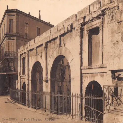 A683 Frankreich Nîmes Porte d'Auguste Vintage Postkarte