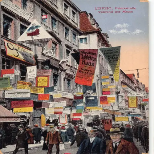A690 Deutschland Leipzig Petersstraße waehrend der Messe Werbeschilder Postkarte