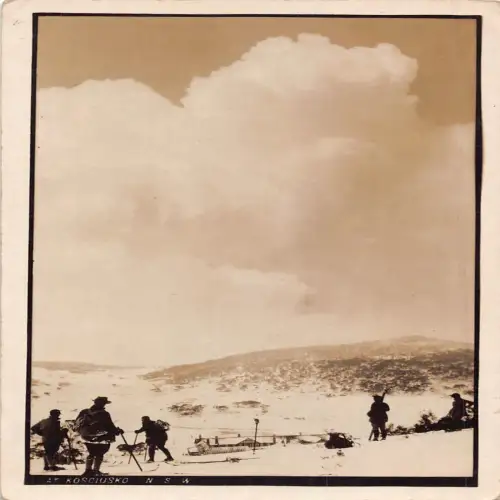 A664 Australien Mount Kosciuszko Wintersport Skifahren RPPC Vintage Postkarte
